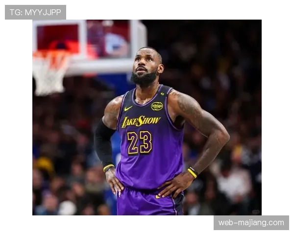 詹姆斯年龄体能成湖人隐忧 关键回合牵制力下降引发关注 詹姆斯年龄体能成湖人隐忧 关键回合牵制力下降引发关注